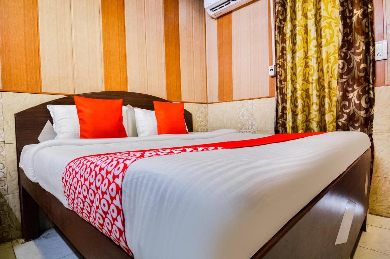 Oyo 46152 Hotel Neelam Karnal Luaran gambar